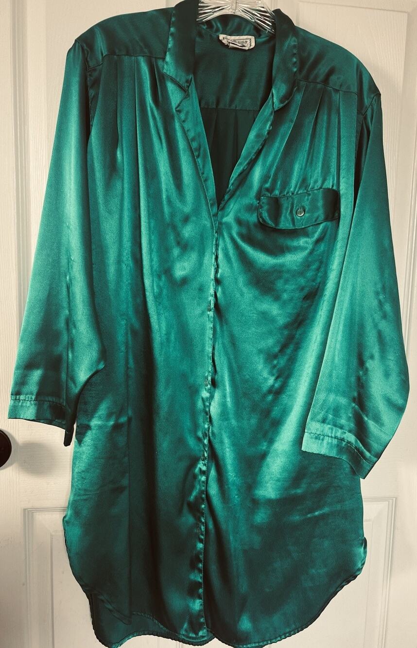 Vintage 80s Jennifer Moore Emerald Green Satin Sleep Shirt Button Up S Small